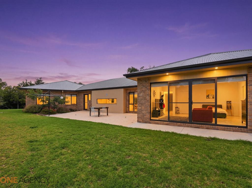 28 Kanzi Cl, Orange, NSW 2800