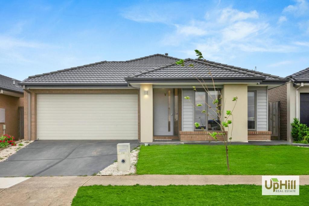 210 ST GERMAIN BVD, CLYDE NORTH, VIC 3978