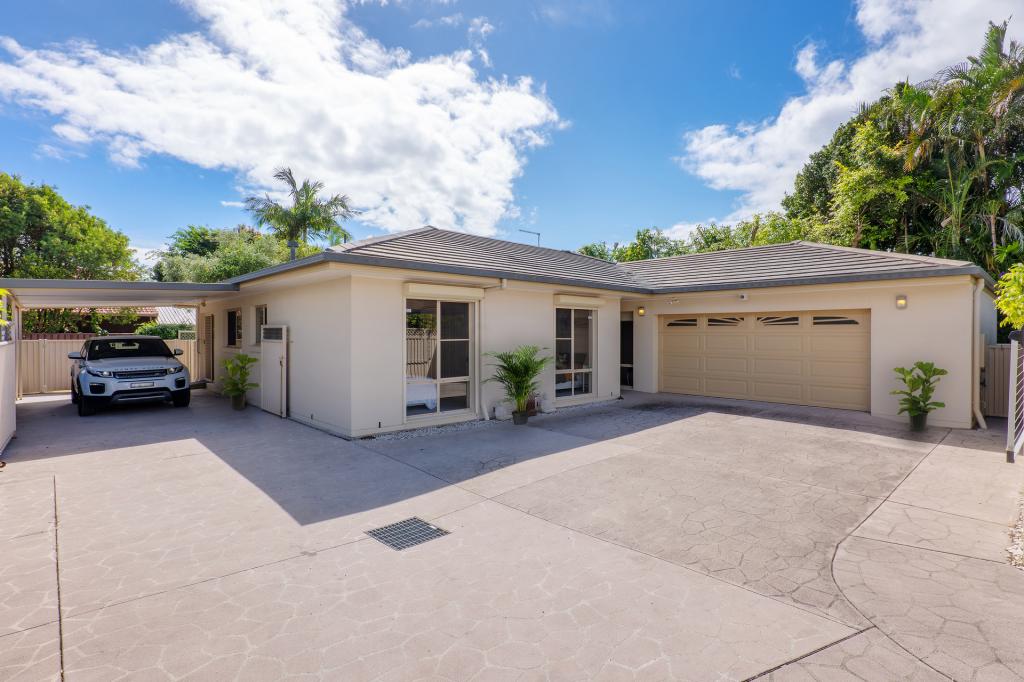 8a Seventh Ave, Sawtell, NSW 2452