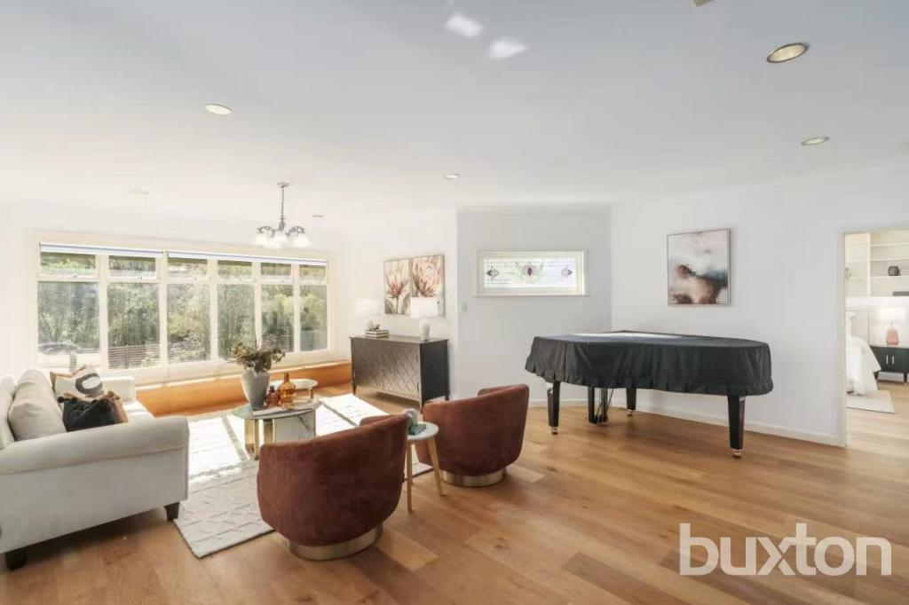 10 Lister St, Kew East, VIC 3102