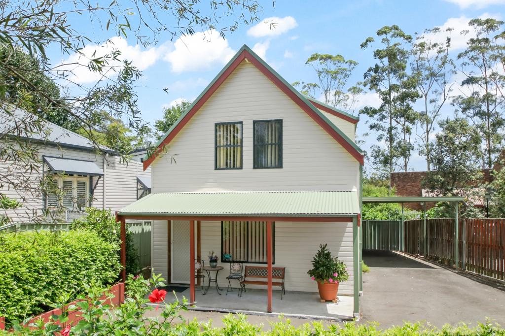 2 Jerseywold Ave, Springwood, NSW 2777