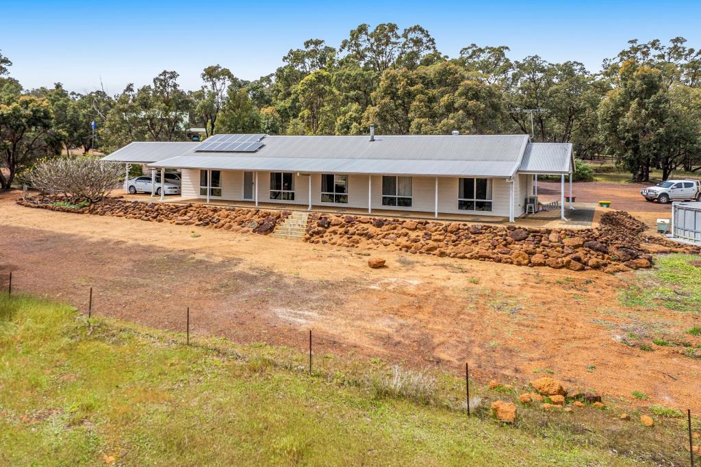 136 Powderbark Rd, Lower Chittering, WA 6084