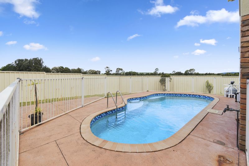 89 Bong Bong Rd, Horsley, NSW 2530