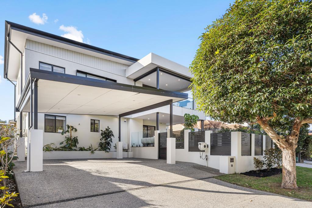 11 Bartlett Cres, Karrinyup, WA 6018
