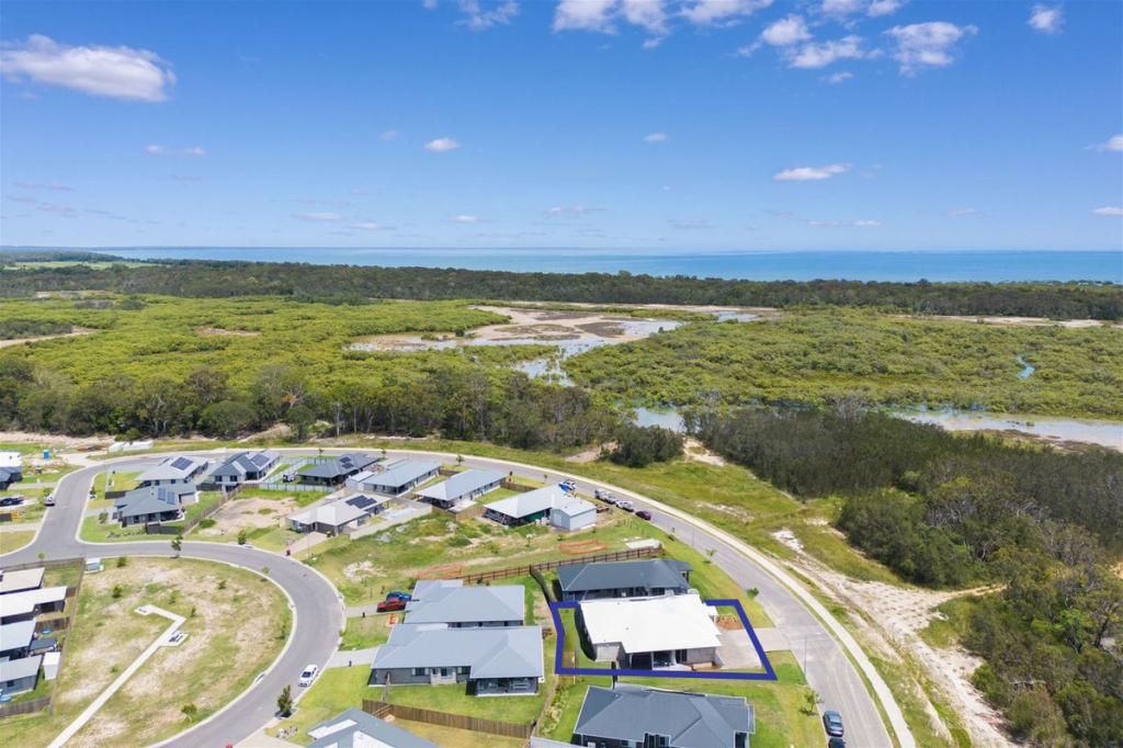 17 WATERSIDE WAY, ELI WATERS, QLD 4655
