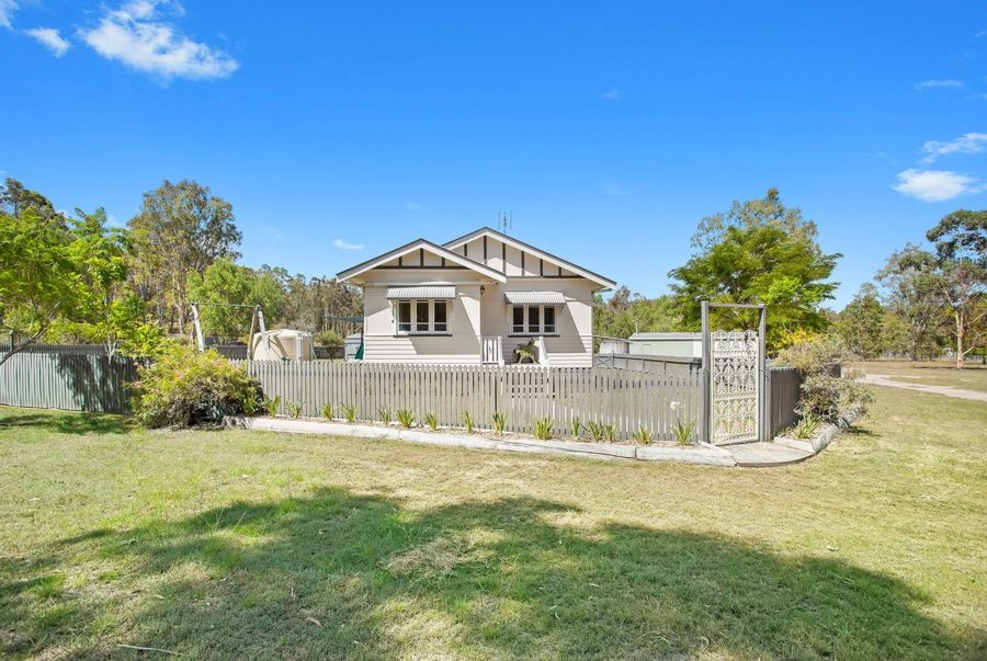 162 Costellos Rd, Upper Lockyer, QLD 4352