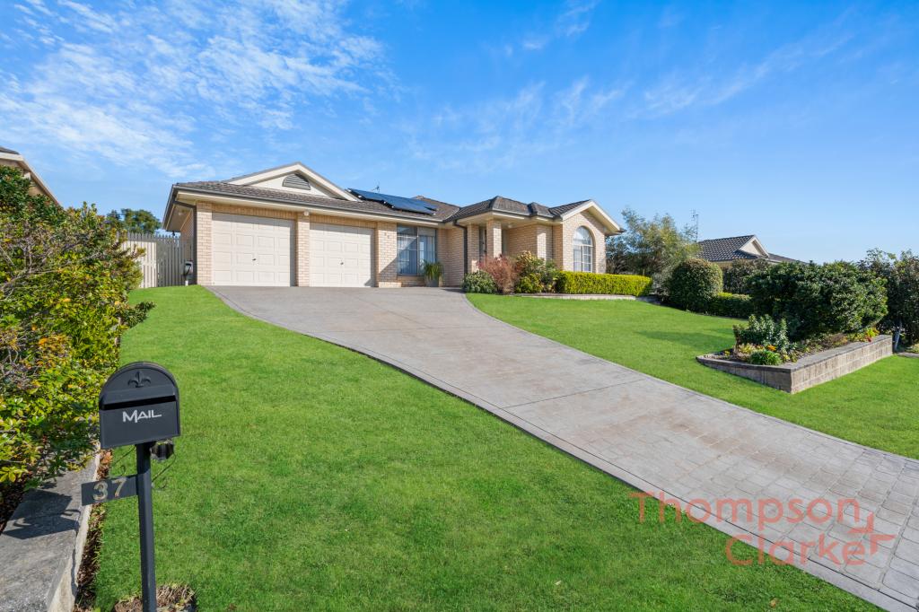 37 JENNA DR, RAWORTH, NSW 2321