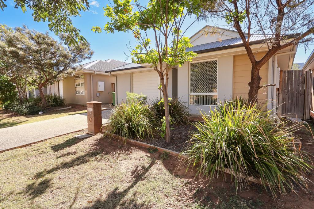 3 Lomandra Ave, Roma, QLD 4455