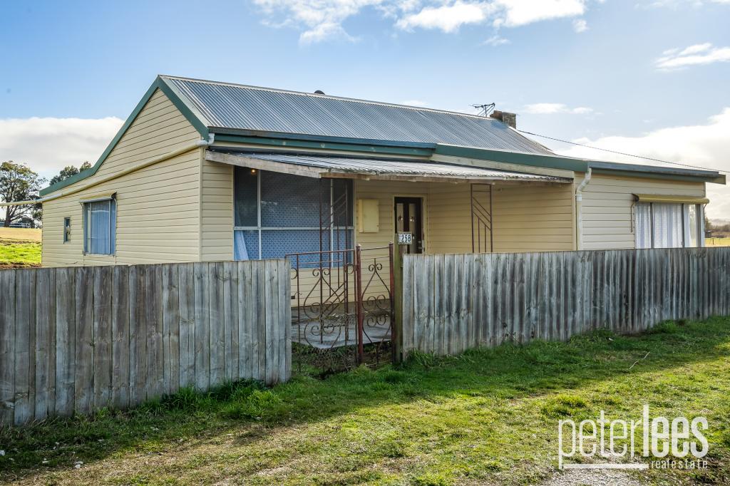 2/258 Jones St, Westbury, TAS 7303