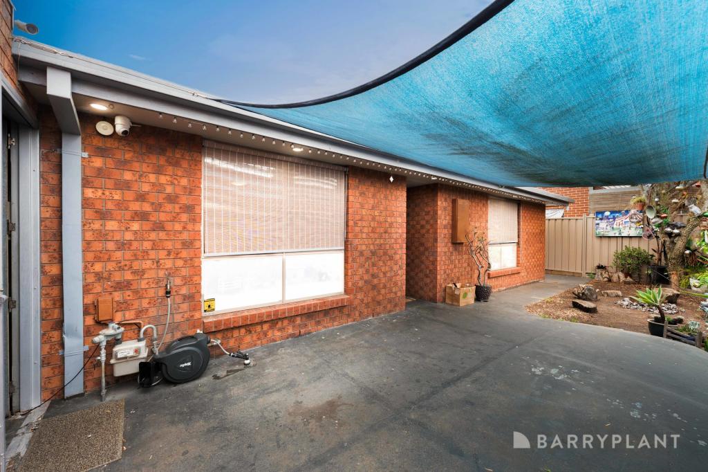 2/13 HONEY GR, ST ALBANS, VIC 3021