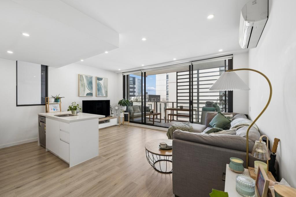 609/81a Lord Sheffield Cct, Penrith, NSW 2750