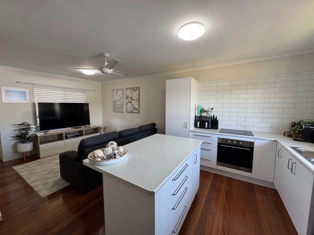 2/14 Hill St, Bongaree, QLD 4507