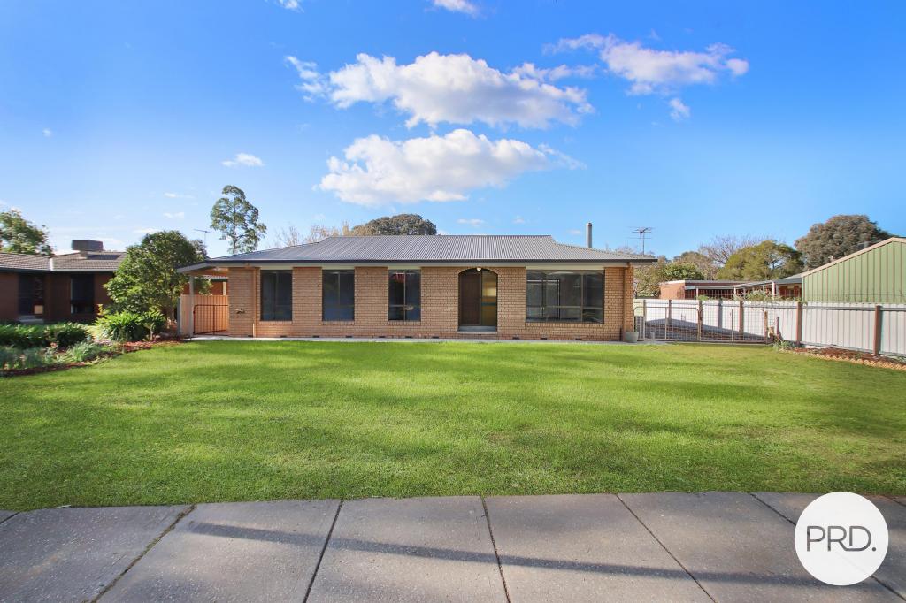 7 Crackenback St, Thurgoona, NSW 2640