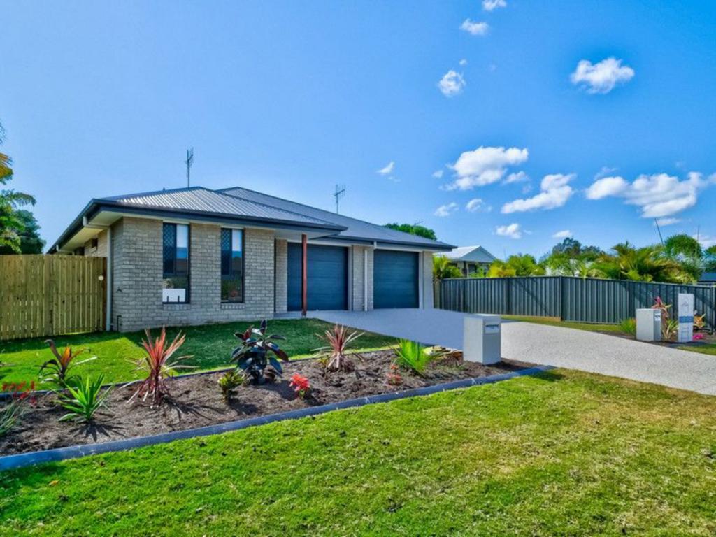 1//10 Bentwood St, Burrum Heads, QLD 4659