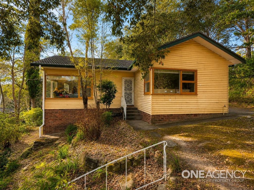 1 Bednal Rd, Springwood, NSW 2777