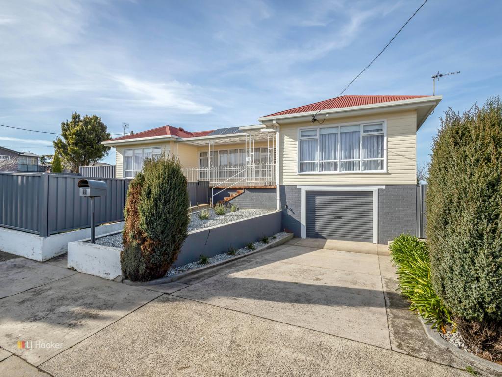 11 Murfet Cres, Devonport, TAS 7310