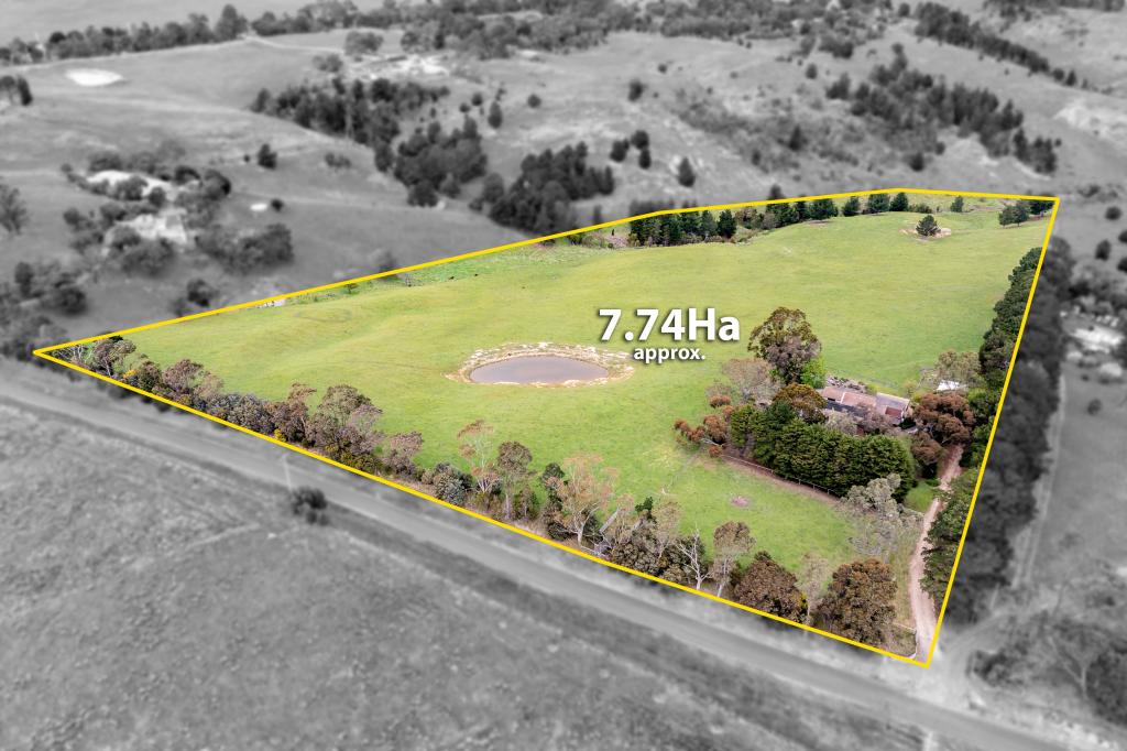 35 Kinnear Rd, Mickleham, VIC 3064