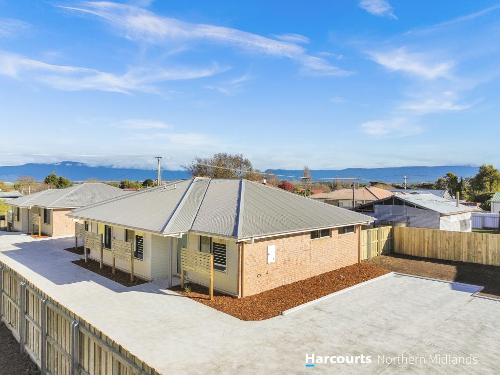 3/2 SAUNDRIDGE RD, CRESSY, TAS 7302