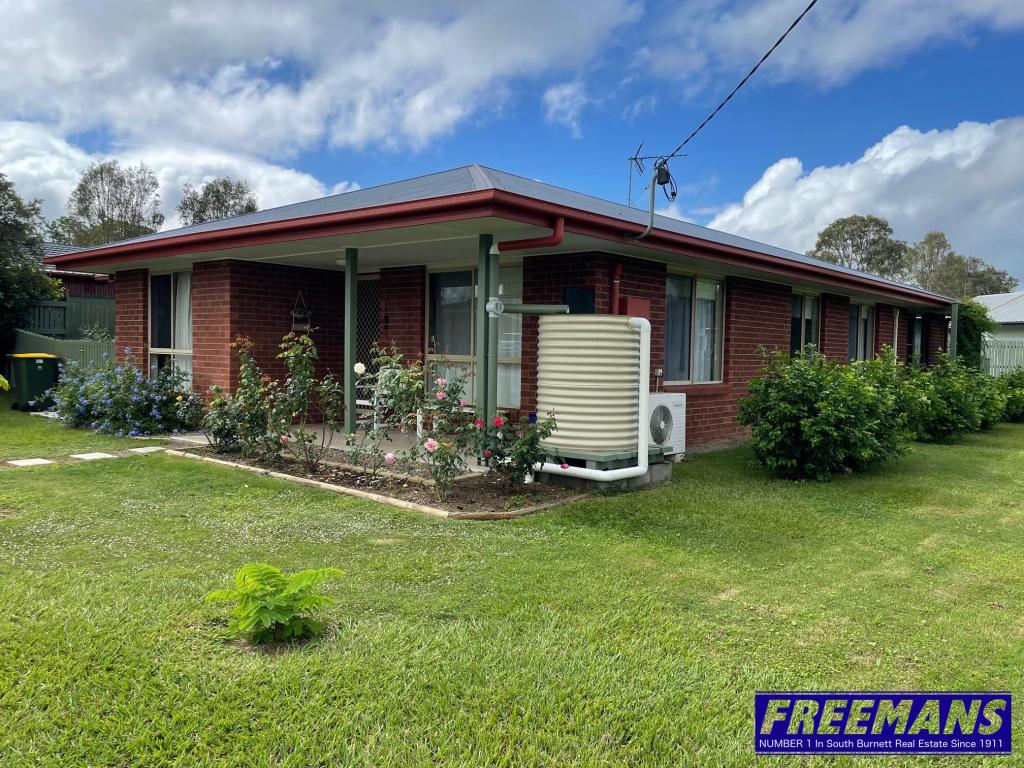 2 Bunker Ave, Nanango, QLD 4615