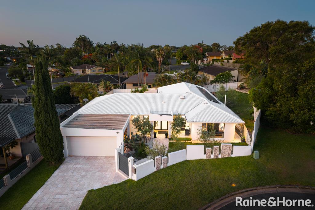 5 WILLANGEE CT, ASHMORE, QLD 4214