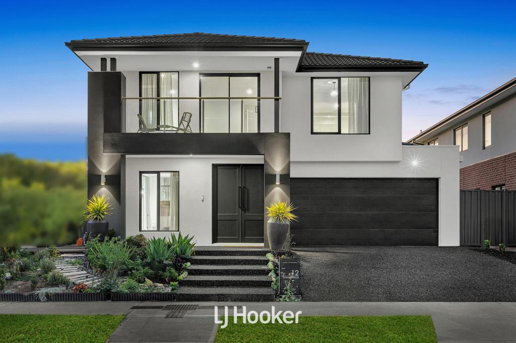 12 Avenator Cct, Clyde North, VIC 3978