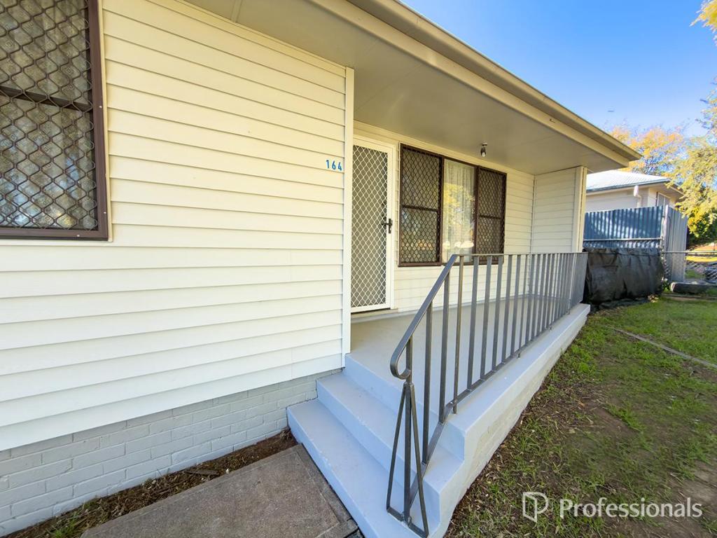 164 Robert St, South Tamworth, NSW 2340