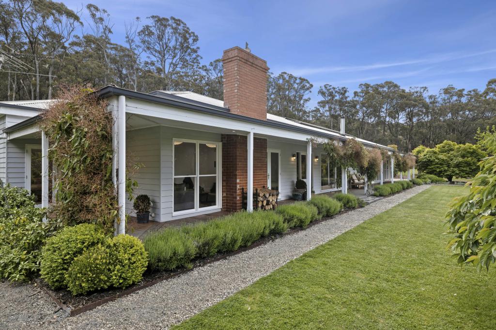 41 Vinnicombes Rd, Romsey, VIC 3434