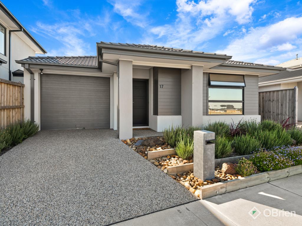 17 Pamir Cct, Clyde North, VIC 3978