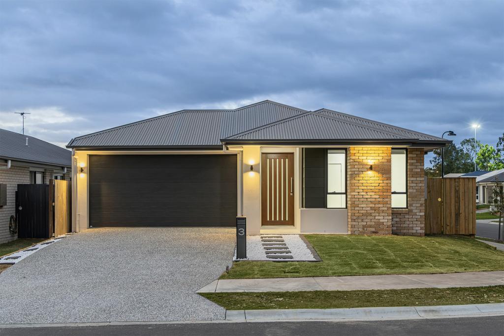 3 Walker St, Park Ridge, QLD 4125