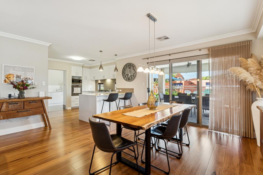 42 Beresford Gdns, Swan View, WA 6056