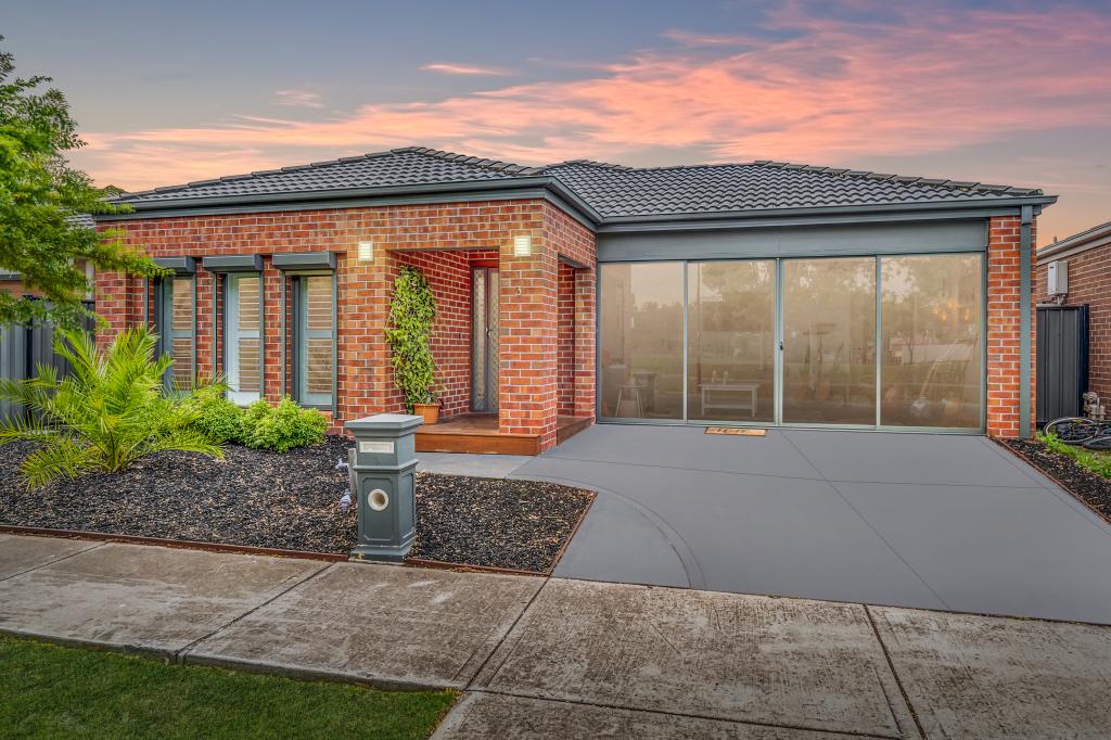 3 Fermont Ave, Craigieburn, VIC 3064