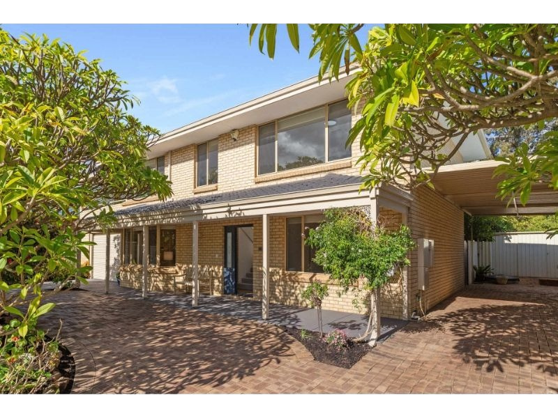 17 Davilak St, Como, WA 6152