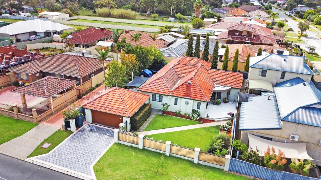 44 Redcliffe St, East Cannington, WA 6107