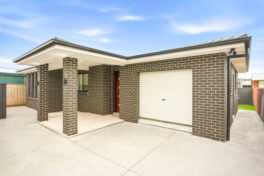 17a Rebecca St, Colyton, NSW 2760