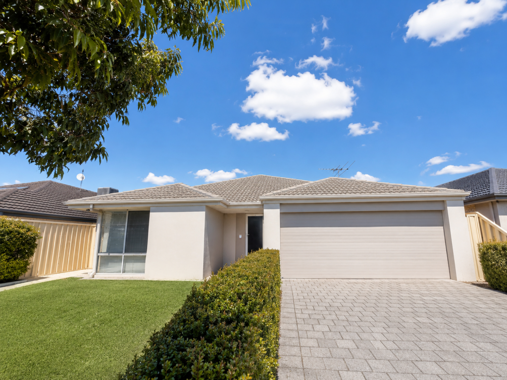 4 Raven Way, Harrisdale, WA 6112