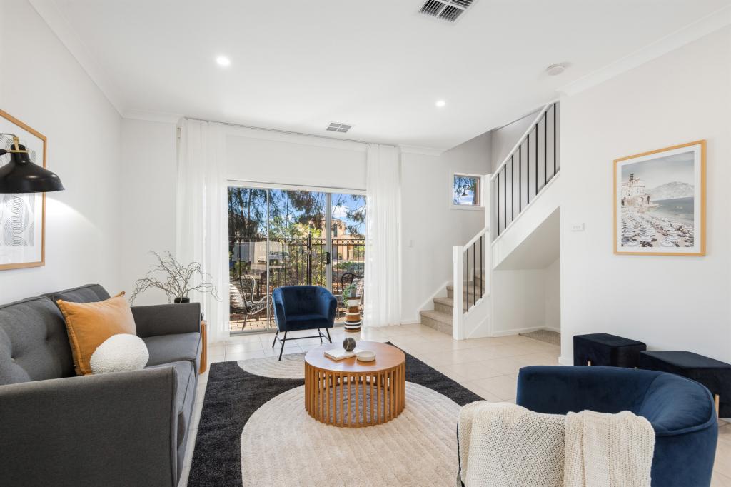 4/53 Grasswren Way, Mawson Lakes, SA 5095