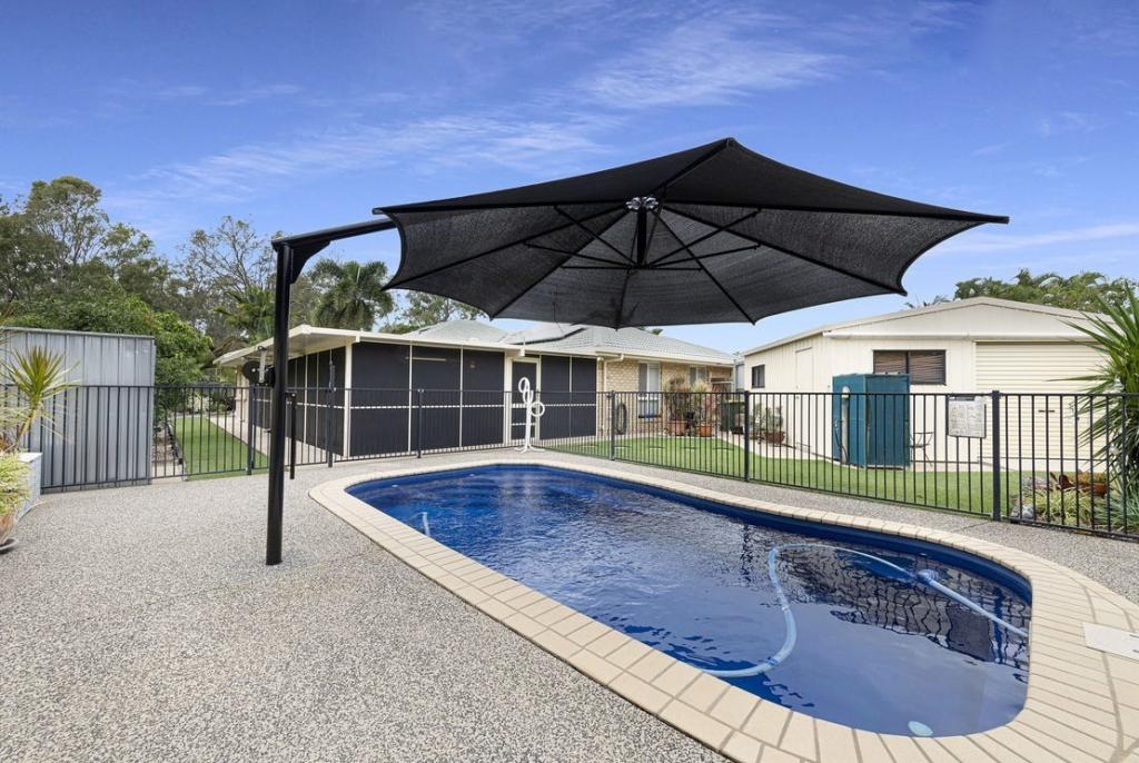 8 Albatross Ct, Moore Park Beach, QLD 4670