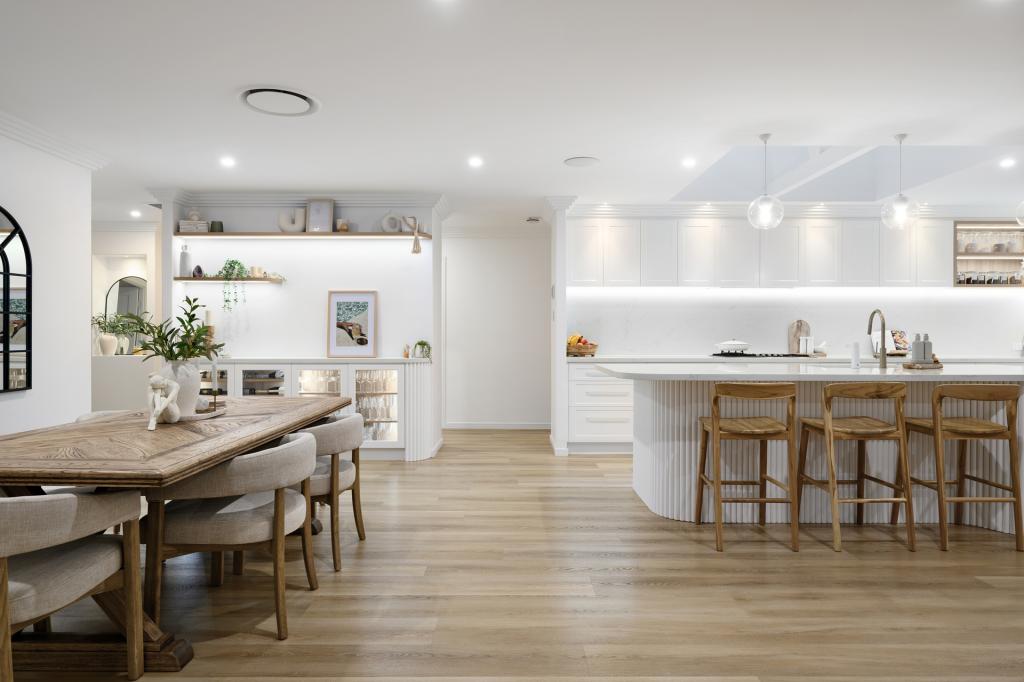 8 ZEUS CCT, COOMERA, QLD 4209