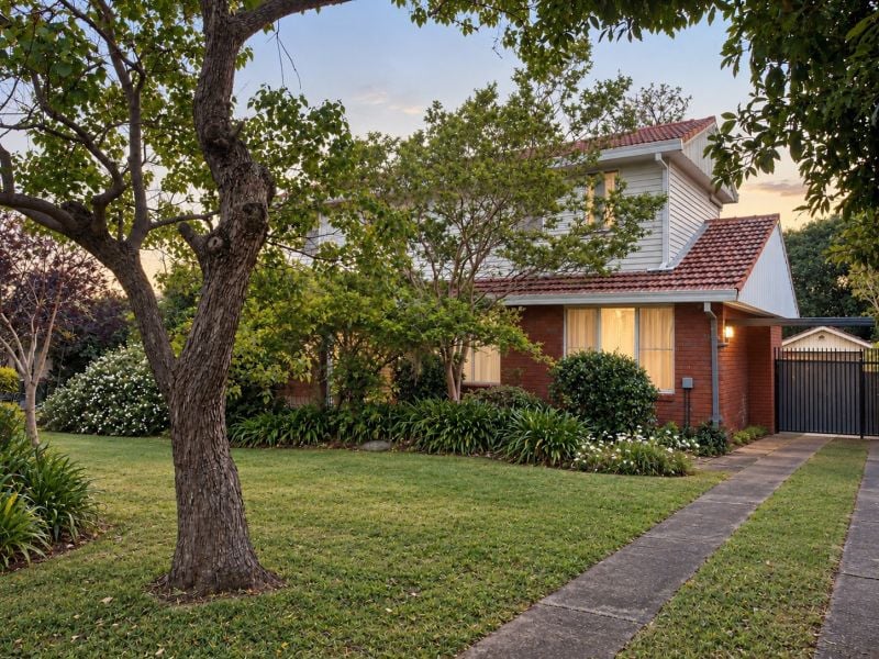 21 Macleay St, Bradbury, NSW 2560