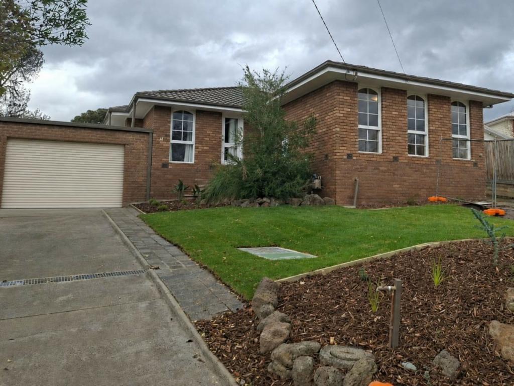 12 Tamworth Rd, Kilsyth, VIC 3137
