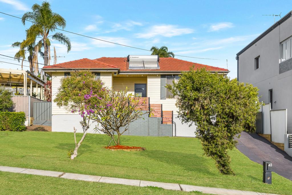41 Russell St, Mount Pritchard, NSW 2170