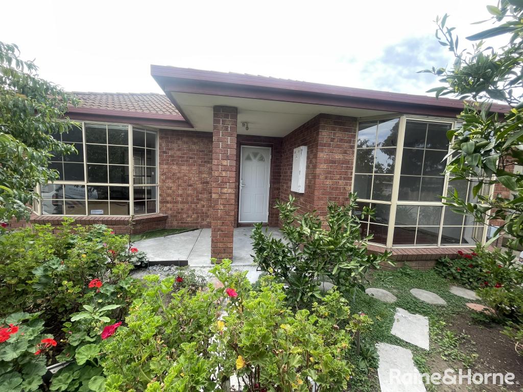 5 Expo Ct, Meadow Heights, VIC 3048