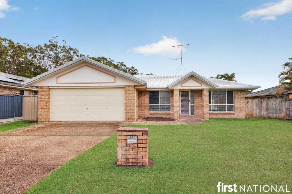 34 Fairway Dr, Redland Bay, QLD 4165
