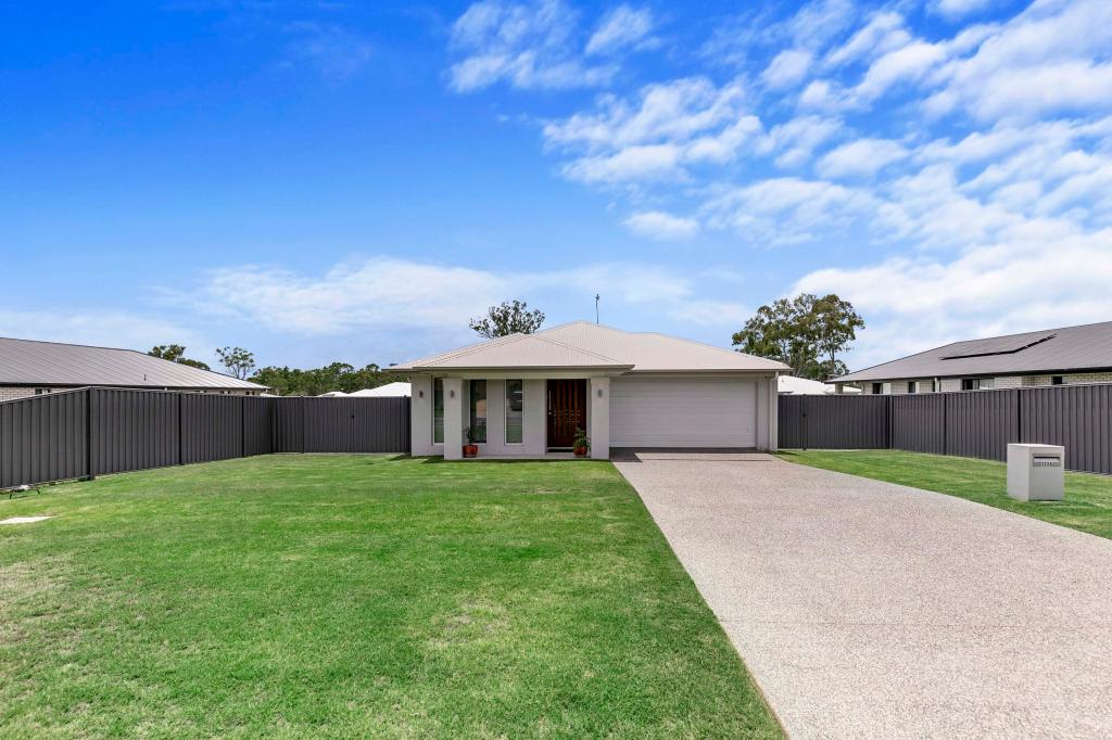 122a Bideford St, Torquay, QLD 4655