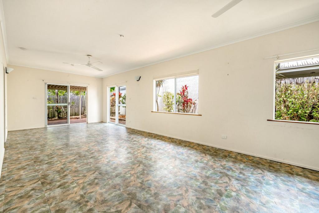 25 Lamb St, Smithfield, QLD 4878