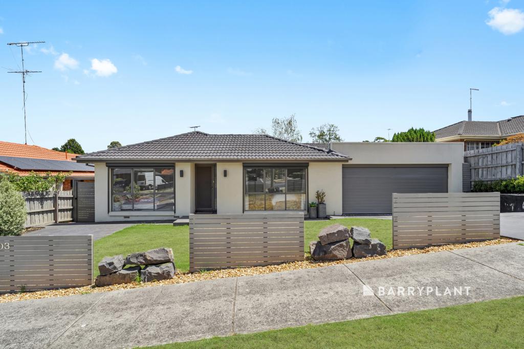 103 John Fawkner Dr, Endeavour Hills, VIC 3802