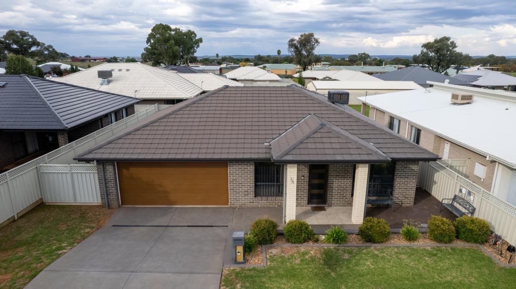 9a Apsley Cres, Dubbo, NSW 2830