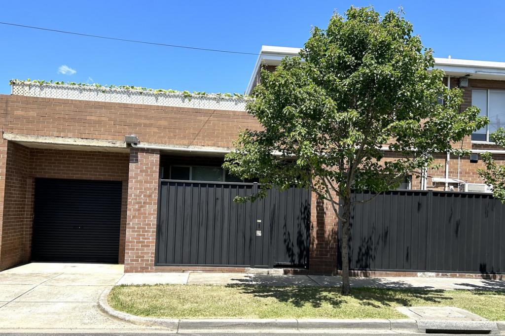 82e Ashley St, West Footscray, VIC 3012
