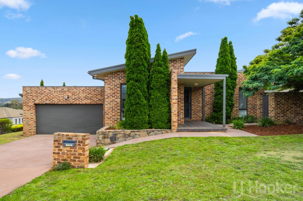 1 Elaroo Pl, Jerrabomberra, NSW 2619