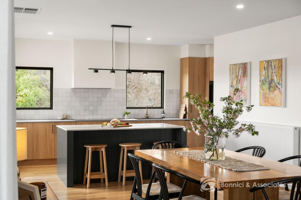 34 Lower Stanley Rd, Beechworth, VIC 3747